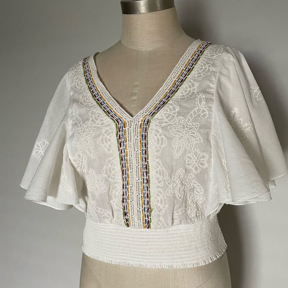 Floreat cream v neck flutter sleeve top size S